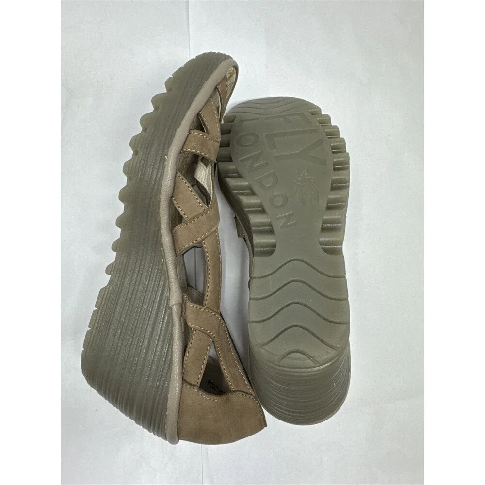 Fly London Yadi Taupe Leather Slip on Cutout Peep-toe Wedge Sandals 39 8 8.5